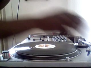 djmarkut- séssion drum scratch by biz markut