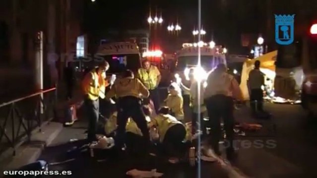 Muere un hombre arrollado por una moto en Madrid