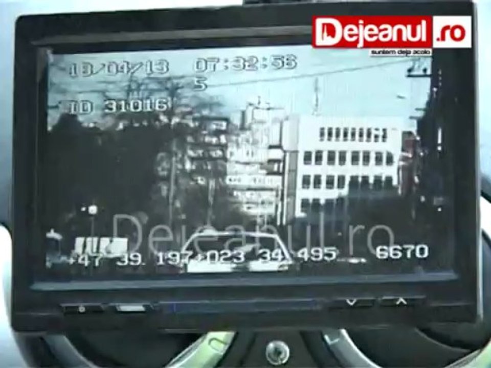 lovit masina Dejeanul.ro