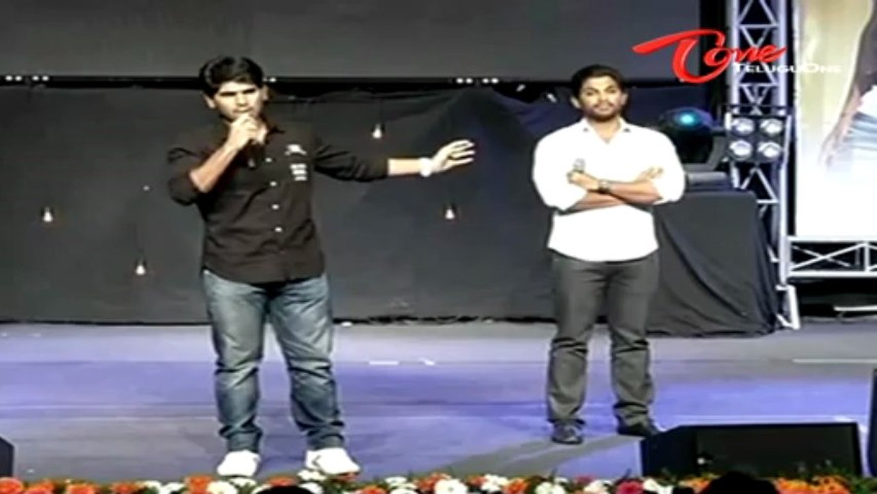 Allu Arjun Introduces Sirish to Mega Fans