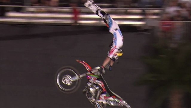 FMX in Dubai - Red Bull X-Fighters World Tour - 2013