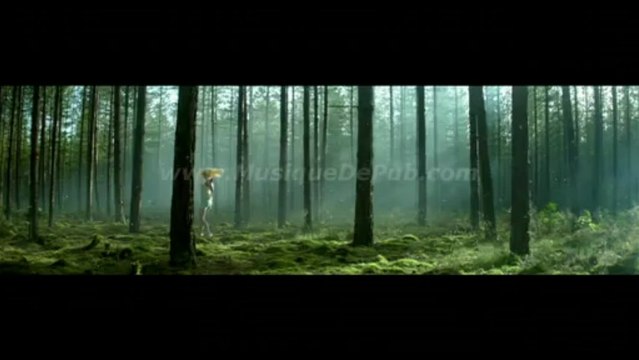 pub Lolita Lempicka Le Premier Parfum 2013 [HQ]