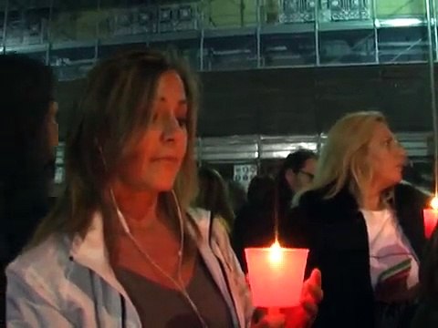 Napoli - Fiaccolata contro il sindaco De Magistris (16.04.13)