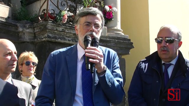 Napoli - La protesta dei Presidi contro i tagli degli stipendi (15.04.13)