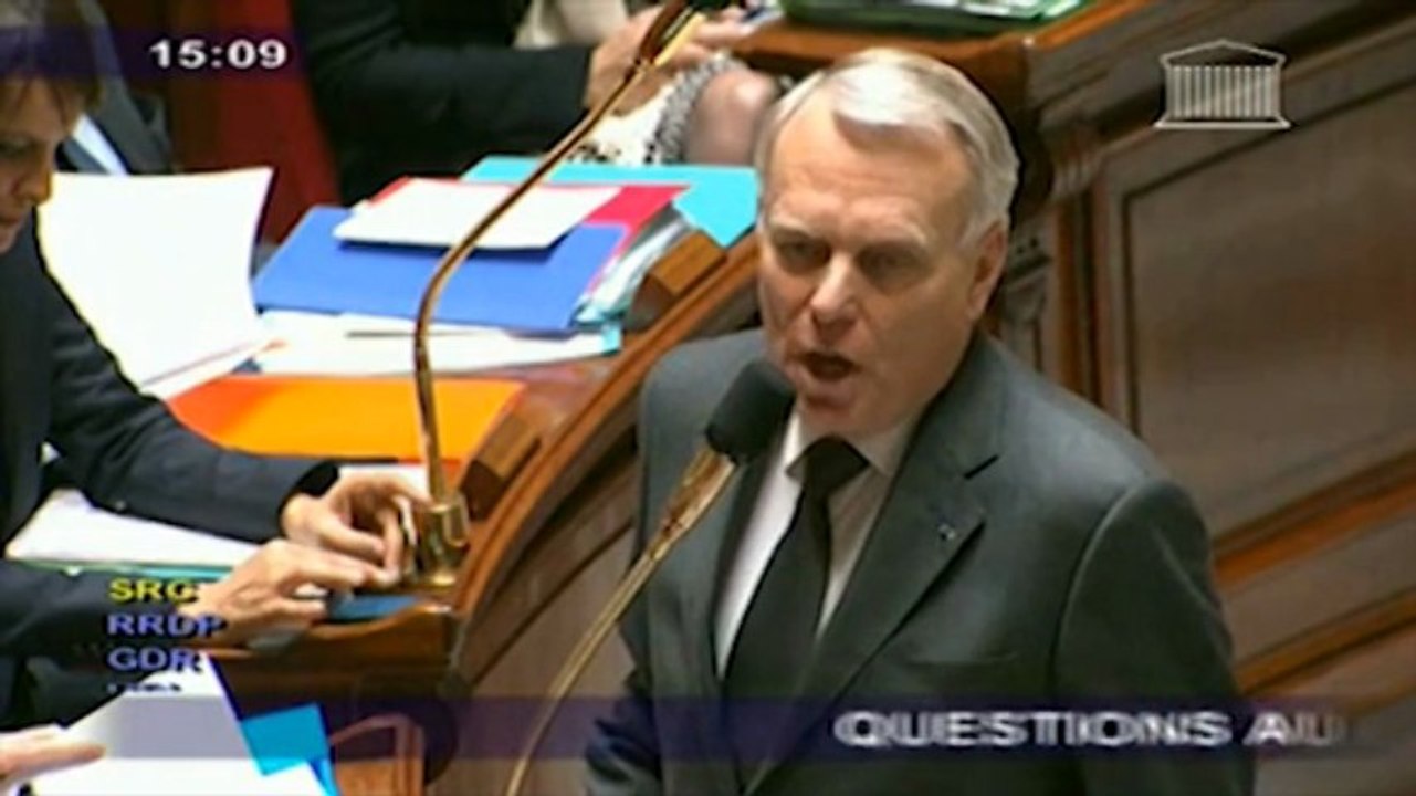 Mariage homo : Ayrault appelle "à la raison et au respect"