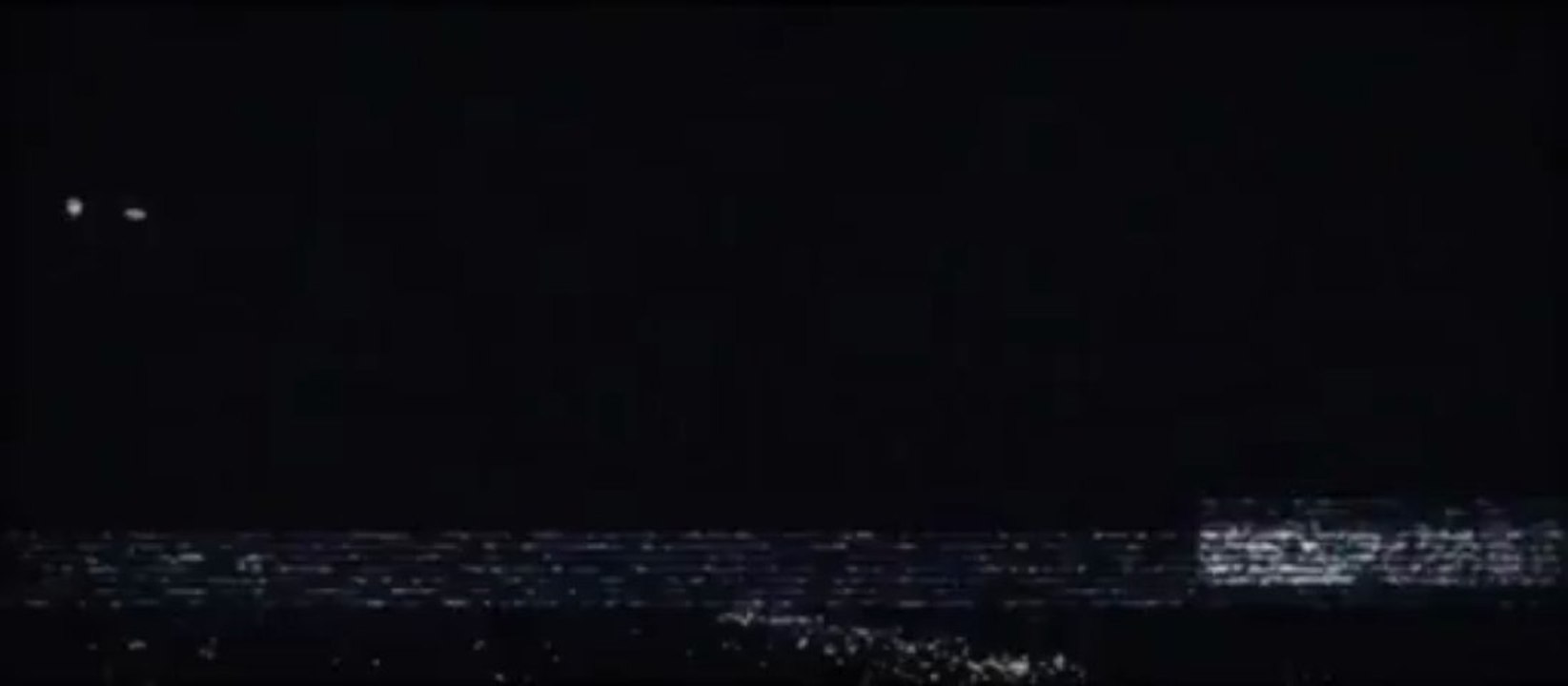 Iron Sky Bande Annonce (avec lien du film complet)