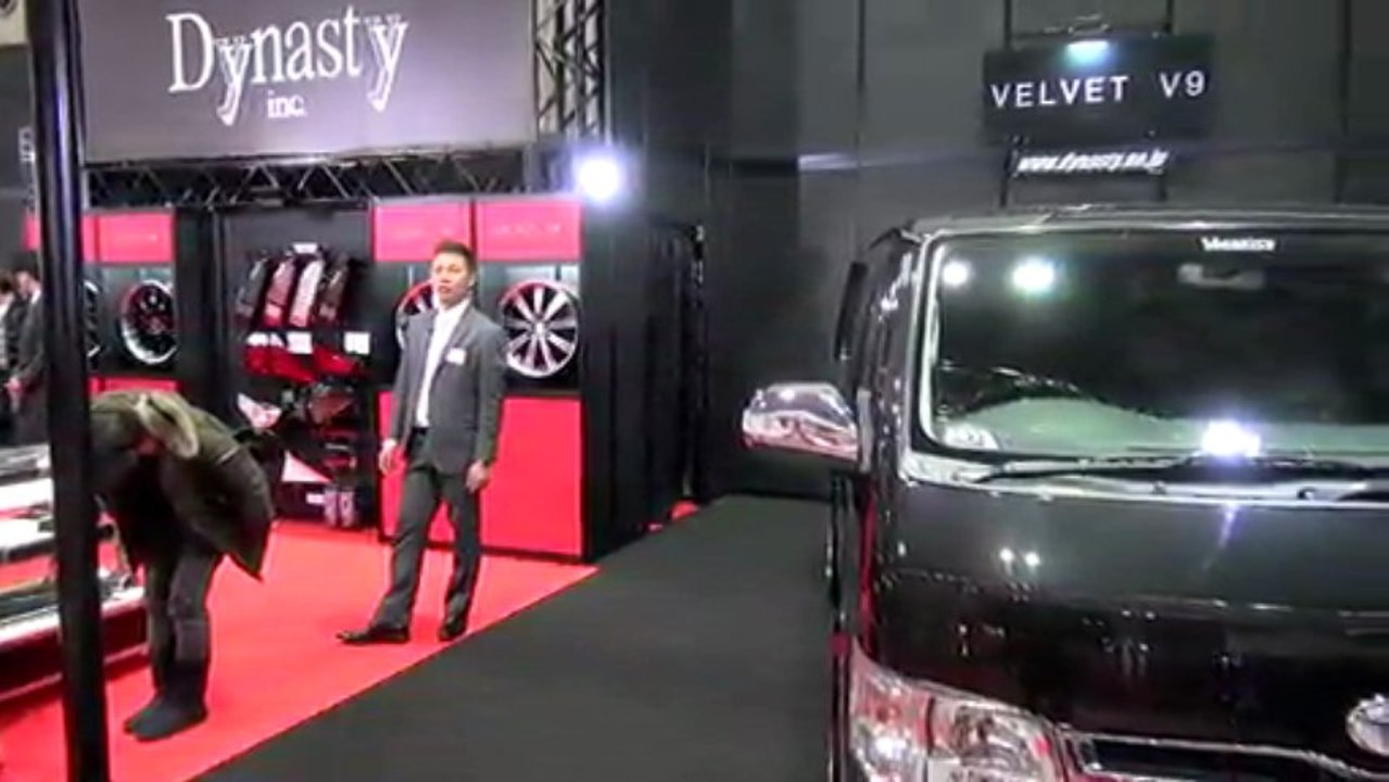 『OSAKA AUTO MESSE 2013 Dynasty Japan (ダイナスティ) Booth VELVET V9 EXIST』