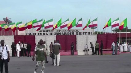 Ahmadinejad in Benin, the first stop of his west African tour