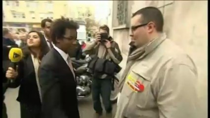Petroplus cesse son activité, le candidat libyen à la reprise "désolé"