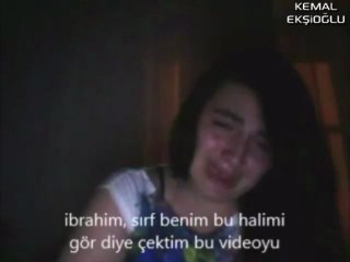 Sevgilisi Tarafından Terk Edilen Kızın Dramı