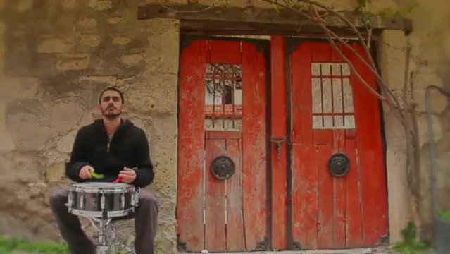 Pinhani - Bir Varmışım Bir Yokmuşum