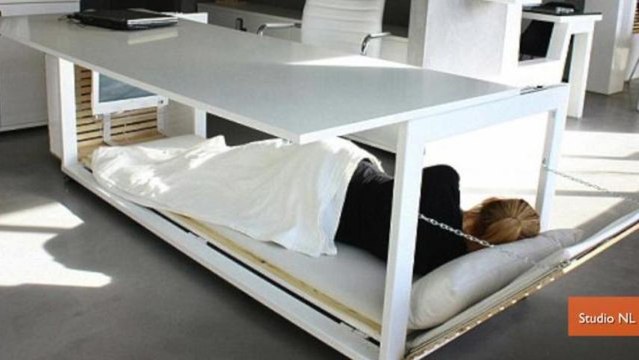 Convertible Napping Desk Helps You Sleep on the Job