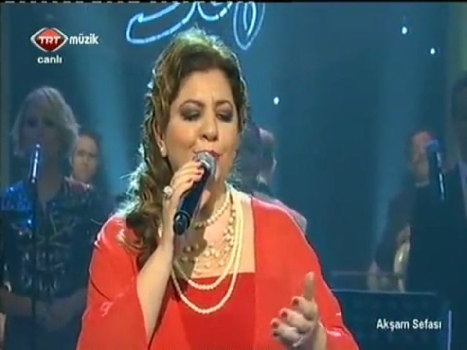 Çiğdem Gürdal & Batarken Ufukta Kızıl Rengiyle 17.04.2013