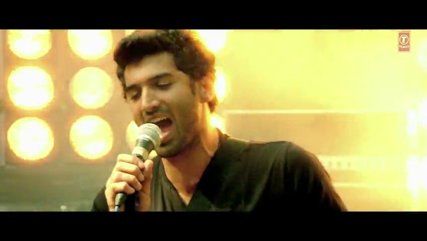 Milne Hai Mujhse Aayi Official Song from Aashiqui 2