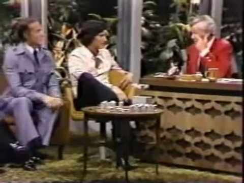 James randi exposes uri geller and peter popoff