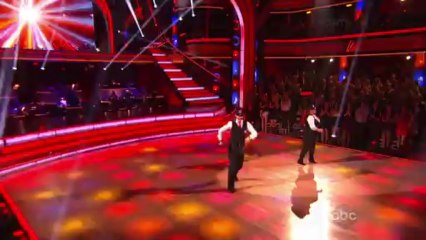 Wynonna Judd & Tony Dovolani - Quickstep