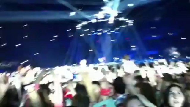 Beyoncé - Survivor/Check On It/Say My Name @ Zagreb