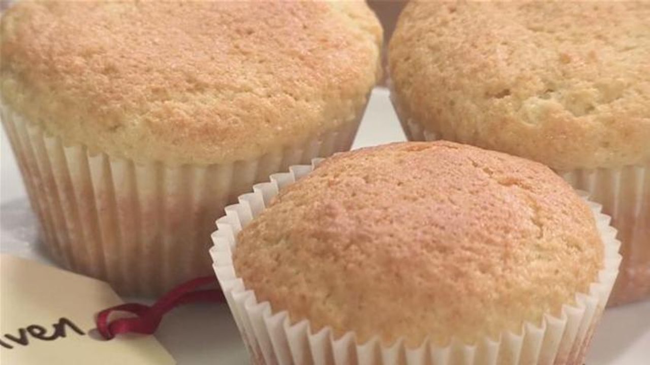 Step By Step Guide To Making Muffins With Vanilla