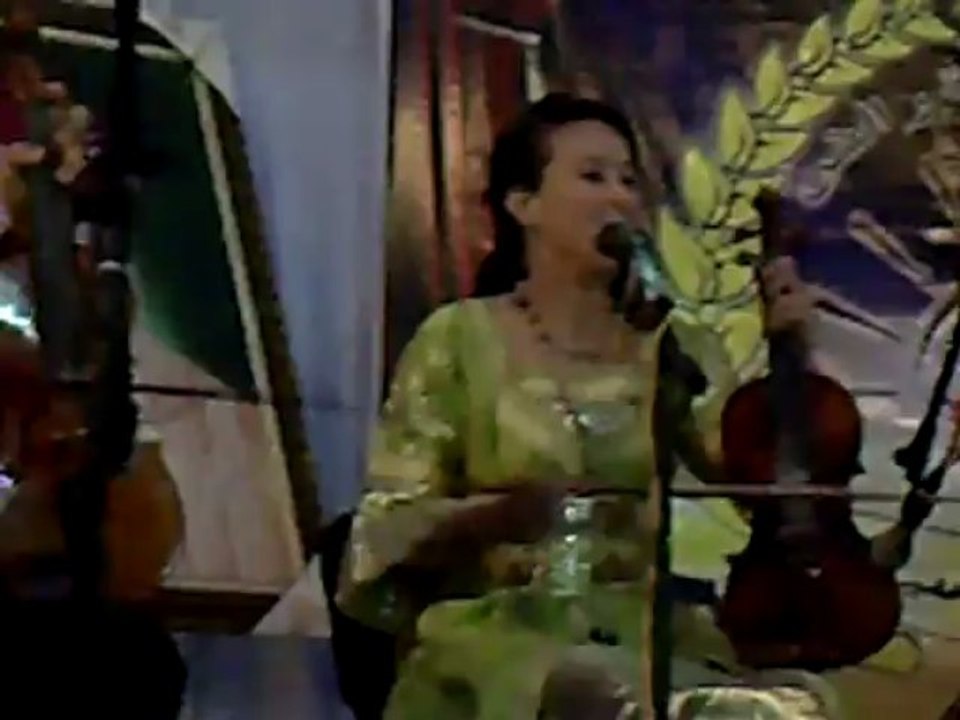 فرقة زرياب للطرب الغرنطي بوجدة تحل بمدينة احفير  لاحياء  امسية فنية بحديقة محمد الخامس باحفير يوم الخميس 18 ابريل 2013 تصوير الصحفي المتطوع محمد محي  تنظيم جمعية النوارس للمسرح باحفير 3