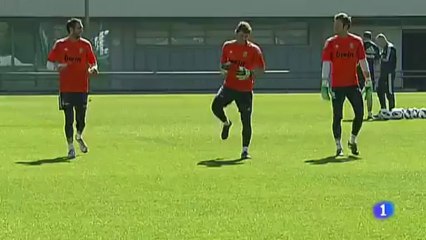 Xavi Hernández mete las narices en el vestuario del Madrid