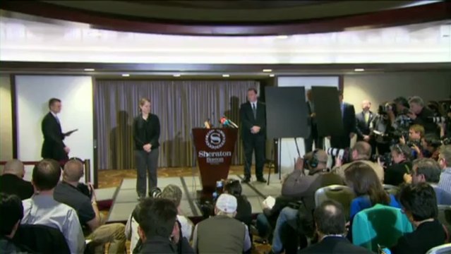 FBI asks for help identifying Boston bomb suspects