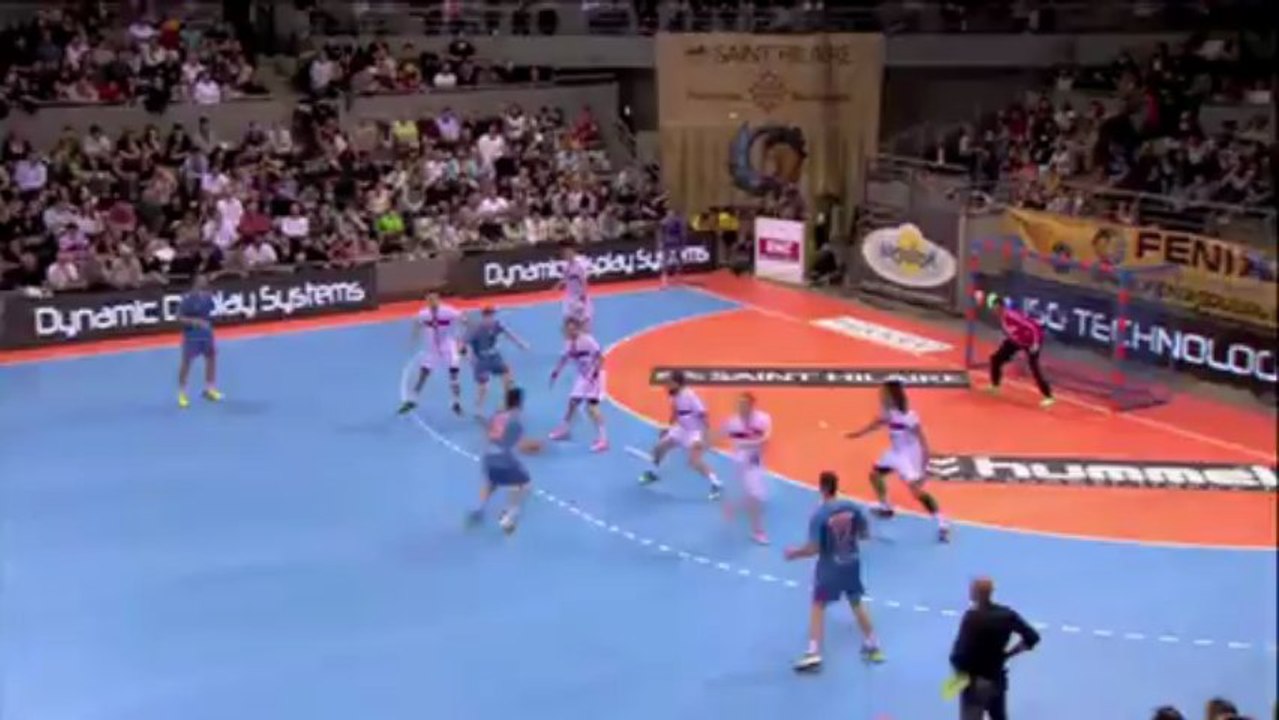 Le Toulousain Remi Calvel inscrit un très beau but après un contre un d'école lors de la 21e journée