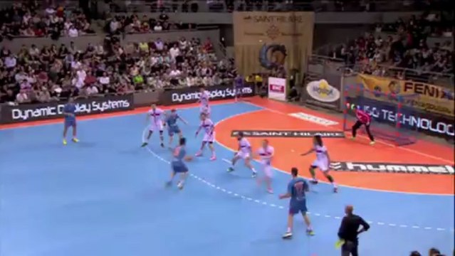 Le Toulousain Remi Calvel inscrit un très beau but après un contre un d'école lors de la 21e journée