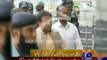 Pervez Musharraf en résidence surveillée à Islamabad