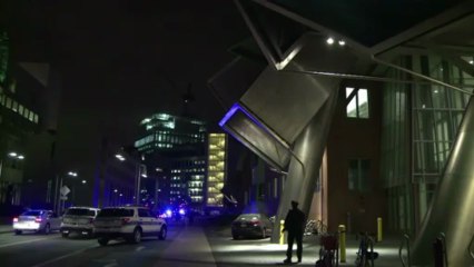 Chasse à l'homme près de Boston, la ville bouclée