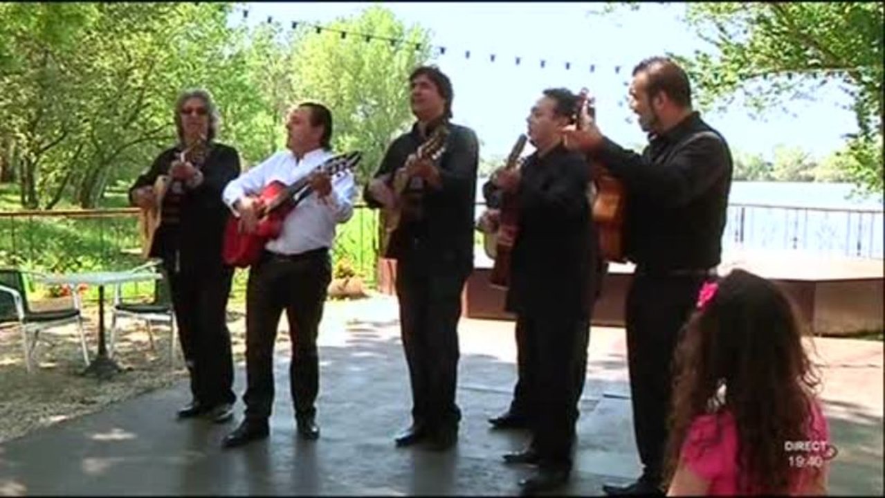 Chico et les Gypsies sont en tournage à Arles