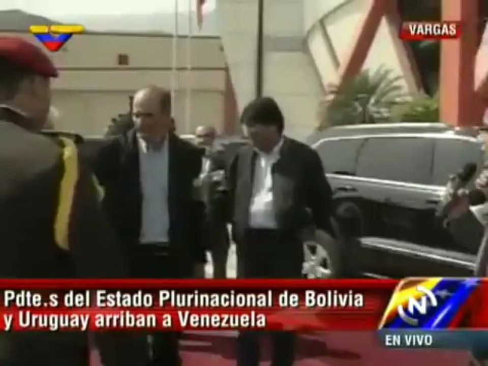 Presidentes de Bolivia y Uruguay se encuentran en el país