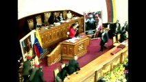 Man grabs microphone, interrupts Venezuelan President's speech