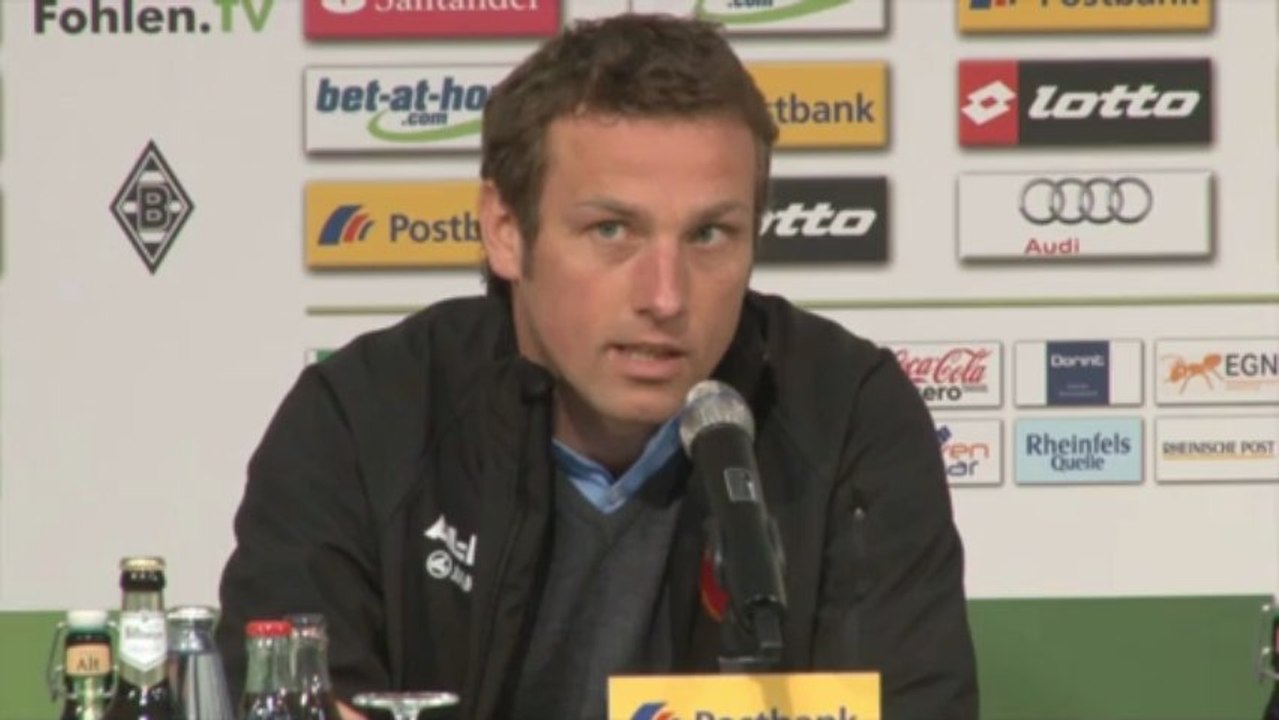 Weinzierl enttäuscht: 'Die Mannschaft tut mir leid'