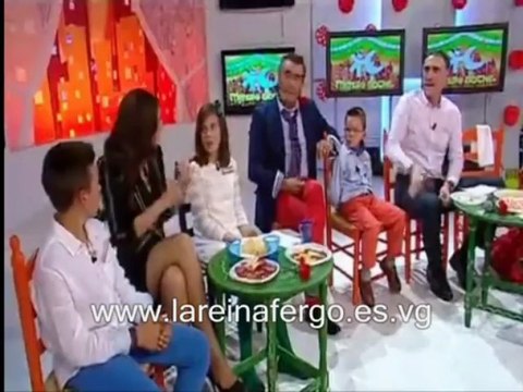 Nuria Fergó en el programa Menuda Noche de Canal Sur Televisión