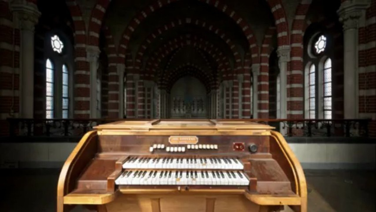 urbex session 42 : monastère "mont G"