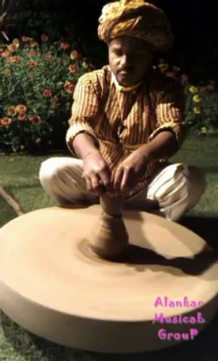 Rajasthani Kumhar Making Sand Pots in Live Show by Alankar Musical Group in Jaipur