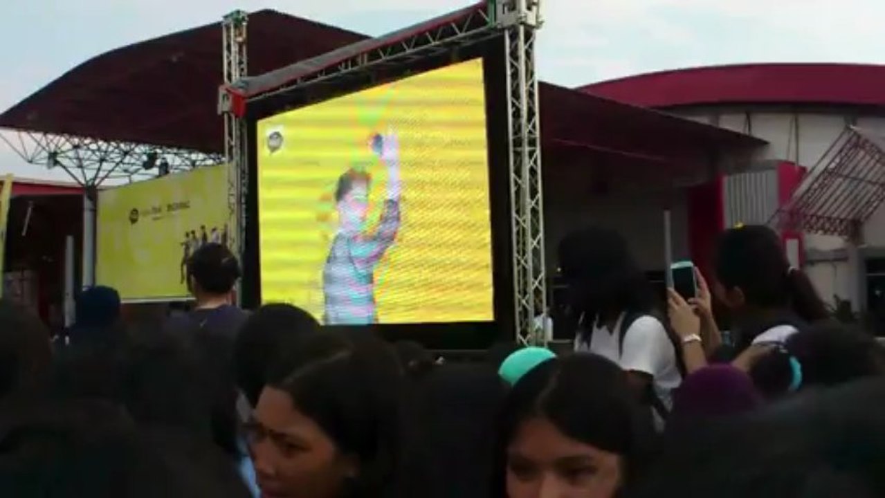 BIGBANG x KAKAOTALK (Photo Slide Show) - Jakarta Fanmeeting, April 19 2013