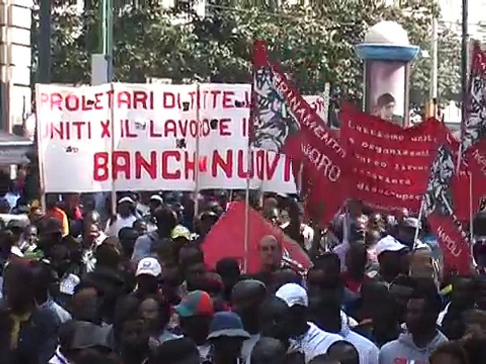 Napoli - Corteo contro le ingiustizie sociali (19.04.13)