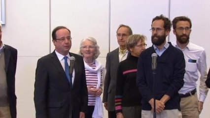Hostage family greeted by French president