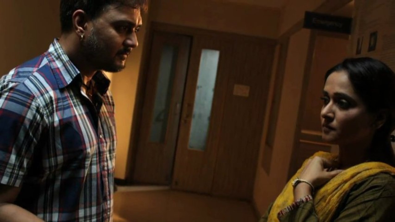 Prem Mhanje Prem Mhanje Prem Asta- Marathi Movie Review- Mrunal Kulkarni, Sachin Khedekar