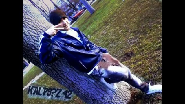 Seslialemdar, Sesli Chat, Sesli Sohbet Hizmeti Sunan Turkiyenin ve Avrupanin En Populer Sohbet Sitesidir.