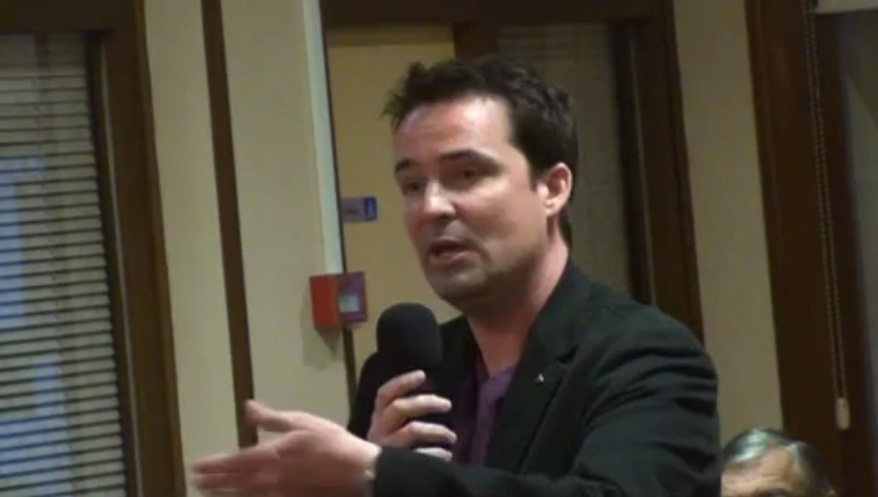 20130419-Saint-Maximin-Réunion publique PCF-Front de gauche avec Olivier Dartigolles - Partie 7/17