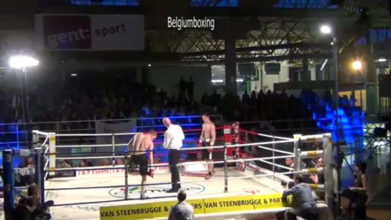 Arno Castelein vs Cedric De Keirsmaeker(19-04-2013)