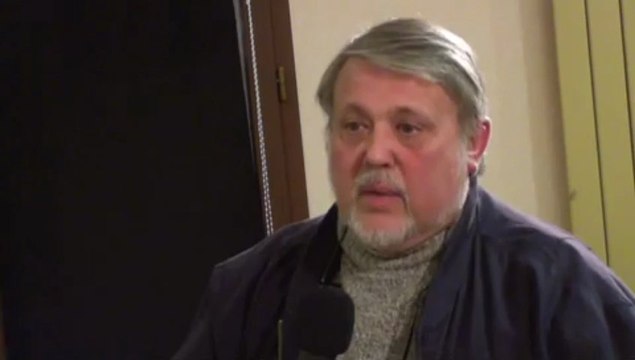 20130419-Saint-Maximin-Réunion publique du PCF-Front de gauche avec Olivier Dartigolles - Partie 10/17