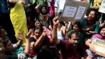 Menina estuprada na Índia está consciente