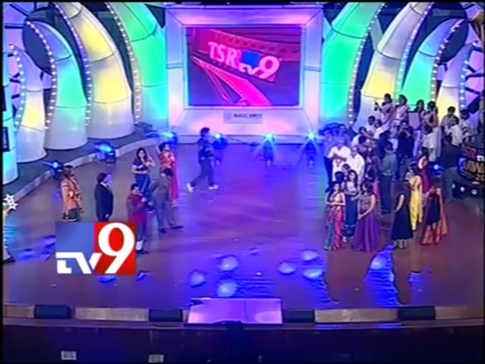 Amisha Patel receives 'Special jury' award in TSR - Tv9 Film Awards