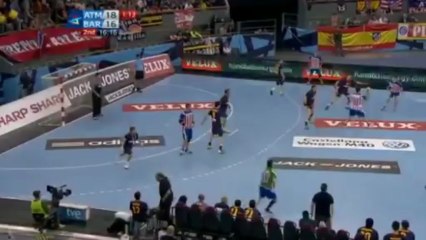 Quand Ivano Balić se transforme en gardien de but