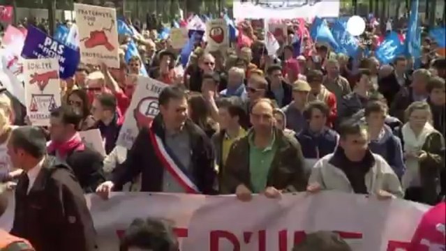 Nozze gay: la Francia ancora divisa a 2 giorni dal voto