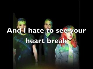 Paramore-Hate To See Your Heart Break [Lyrics]