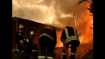 Homes destroyed in Chile forest fire